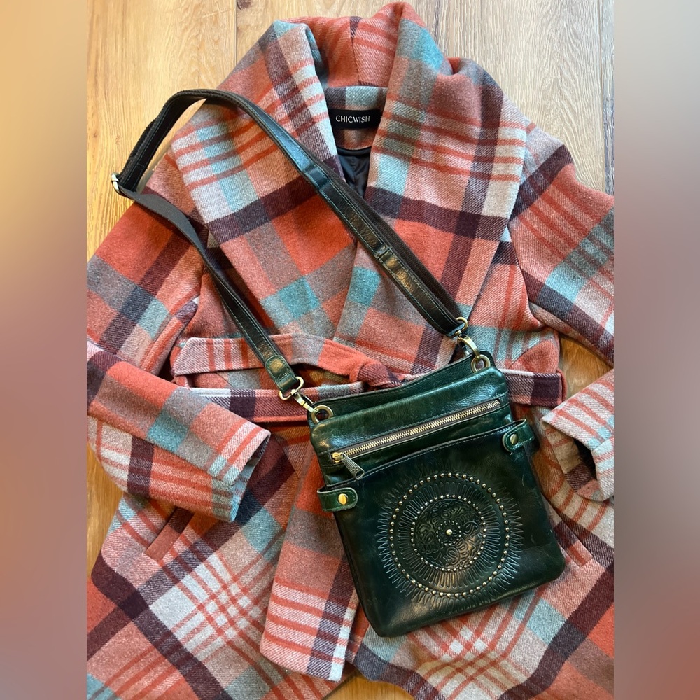 Patricia Nash Hunter Green Tooled Medallion Leather Crossbody with Dust Bag